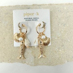 Piper K Gold Fish and Shell Earrings